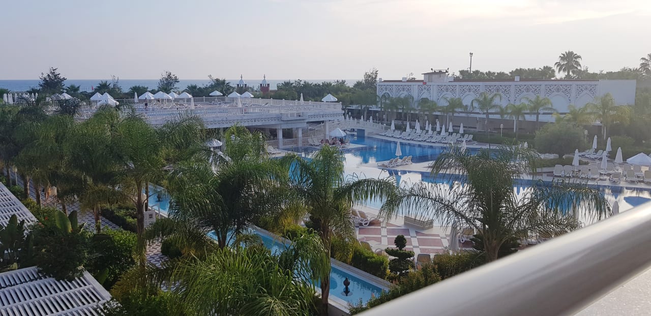 Vom ersten Stock aus gesehen Royal Taj Mahal Hotel