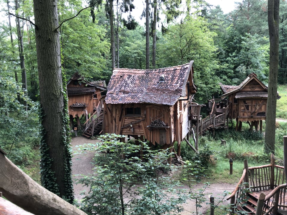Außenansicht Natur-Resort Tripsdrill