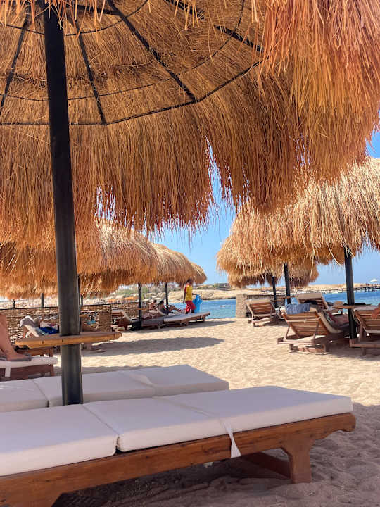 Strand Sentido Naga Bay