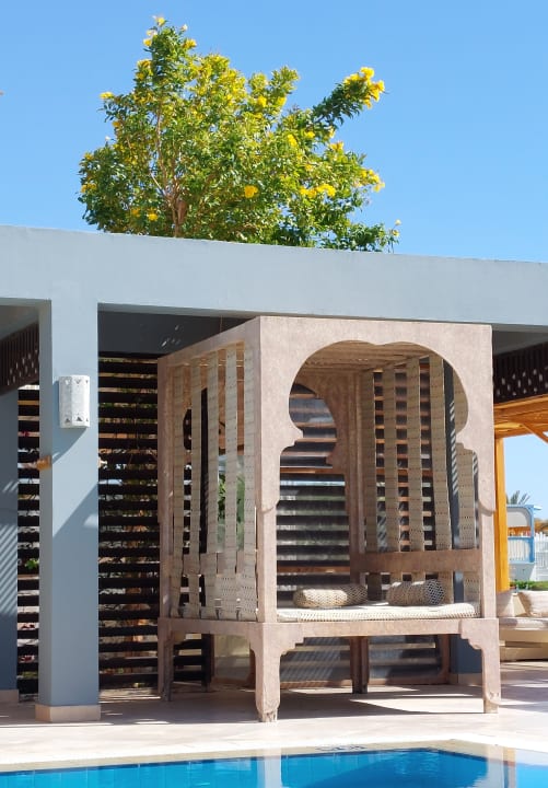 Pool ROBINSON SOMA BAY