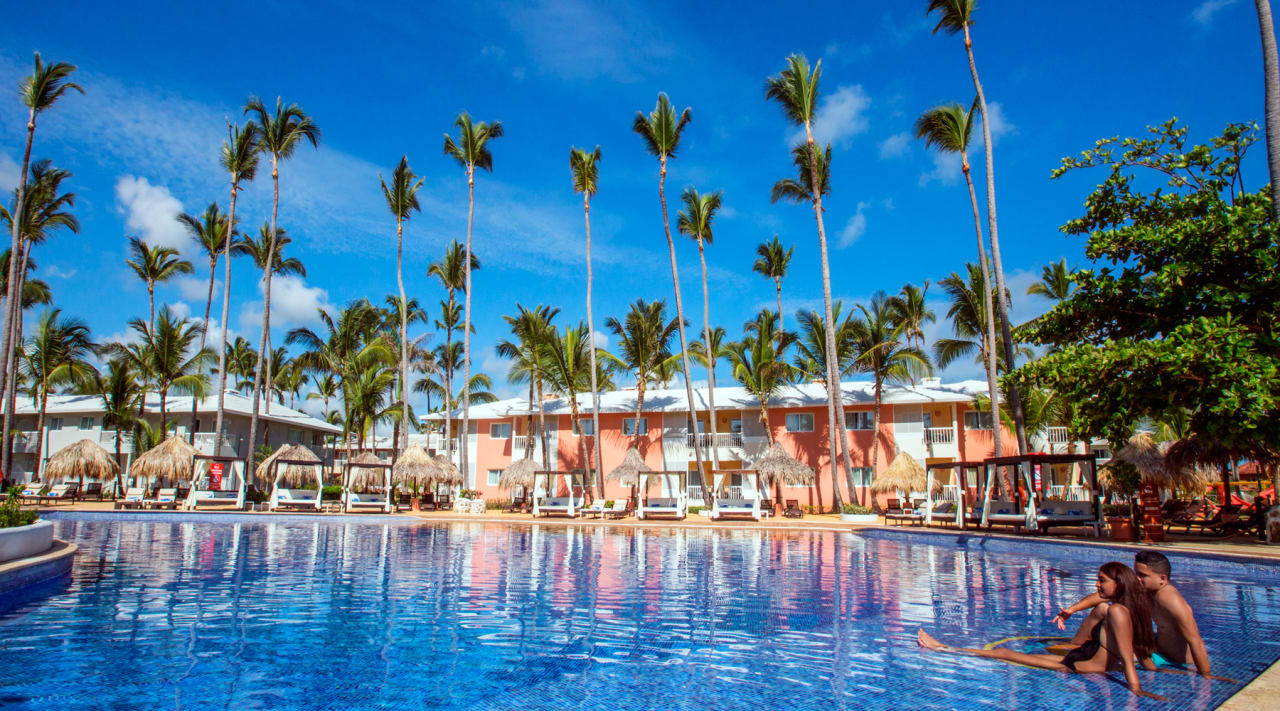 Pool Grand Sirenis Punta Cana Resort & Aquagames