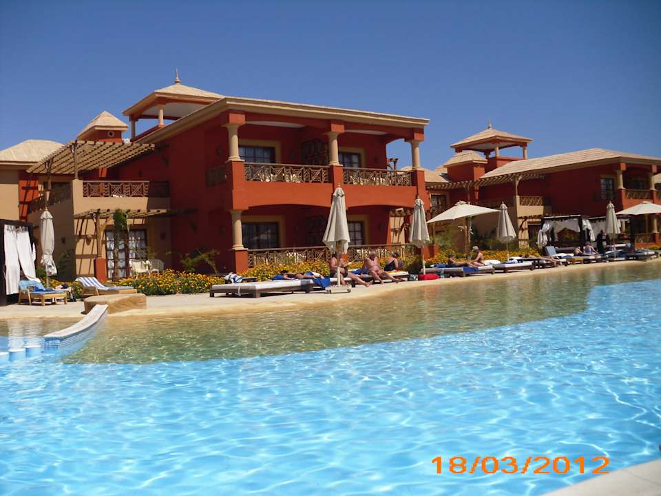 Zimmer und Ruhepool Pickalbatros Alf Leila Wa Leila Resort - Neverland Hurghada