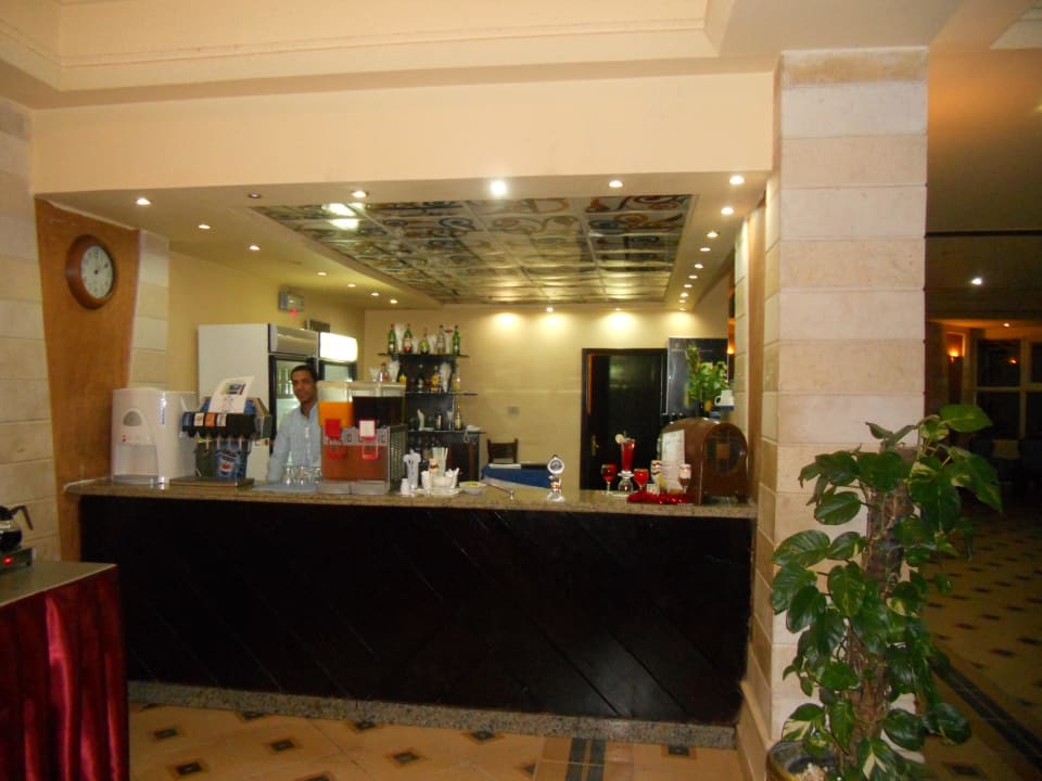 24 Stunden Bar Seagull Beach Resort