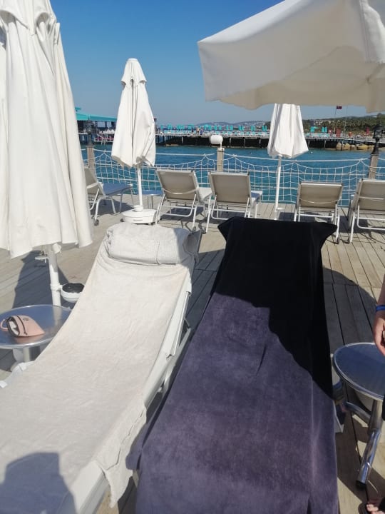 Sonstiges Azura Deluxe Resort & Spa Hotel