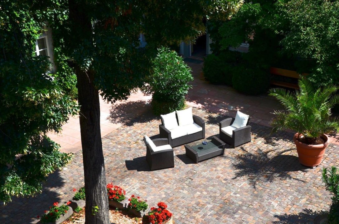 Blick in den Innenhof Hotel Domhof