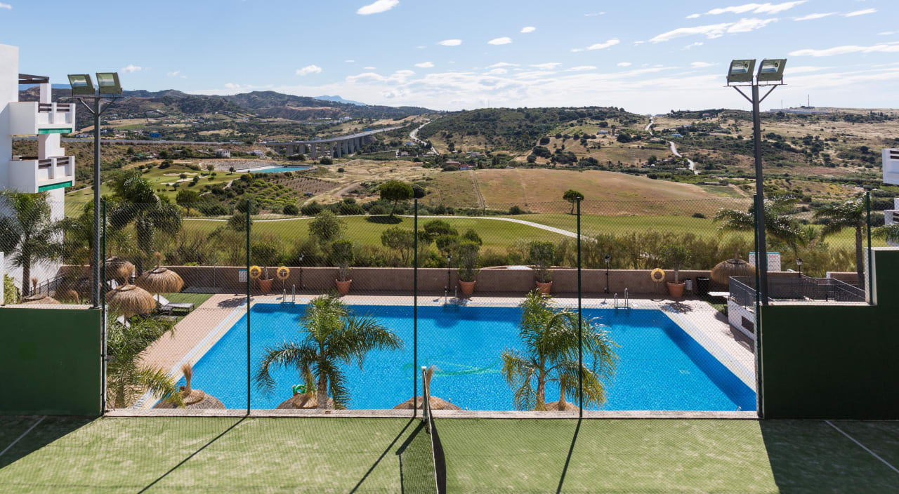 Pool Ona Valle Romano Golf & Resort