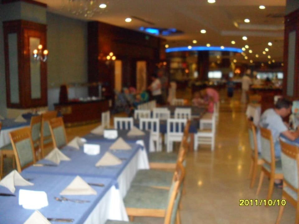 Abendessen oben im Resaurant Seaden Sea World Resort & Spa