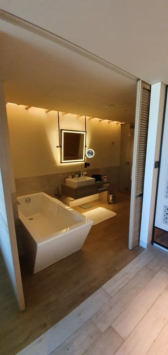 Zimmer Saadiyat Rotana Resort &  Villas