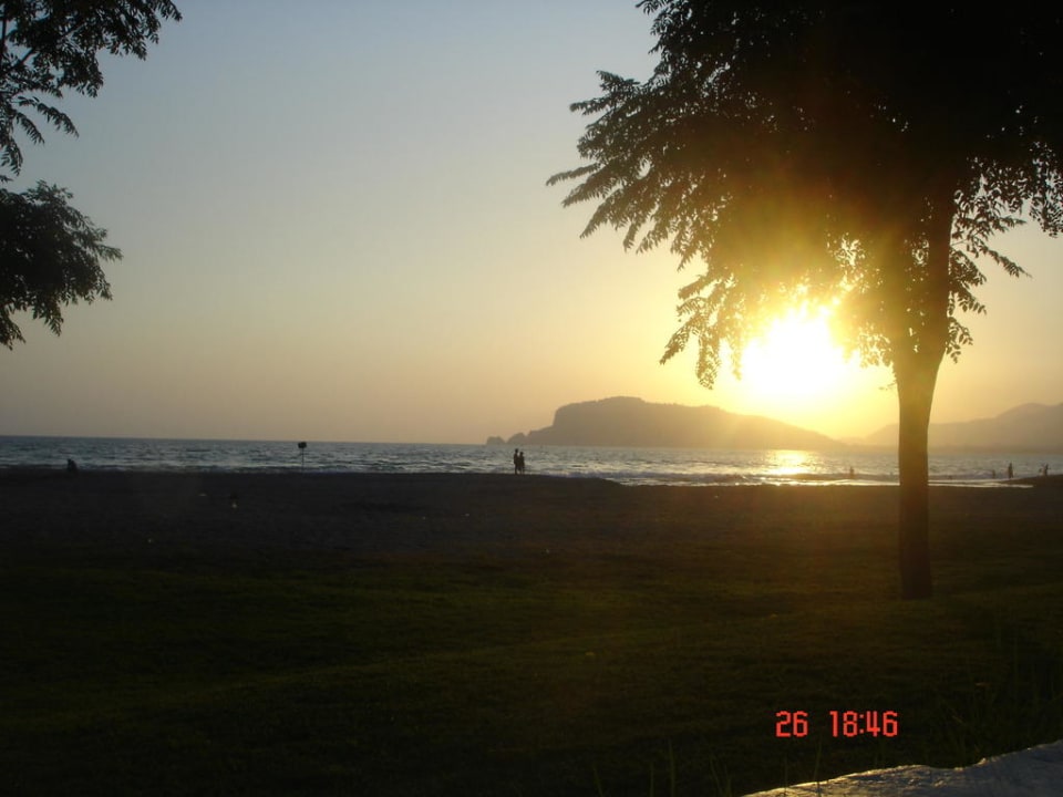 Sonnenuntergang am Hotelstrand Labranda Alantur Resort