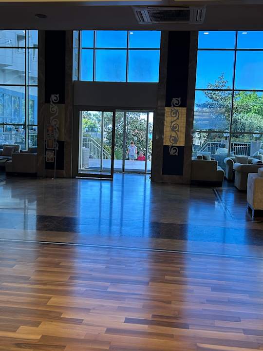 Lobby Hotel Terrace Beach Resort