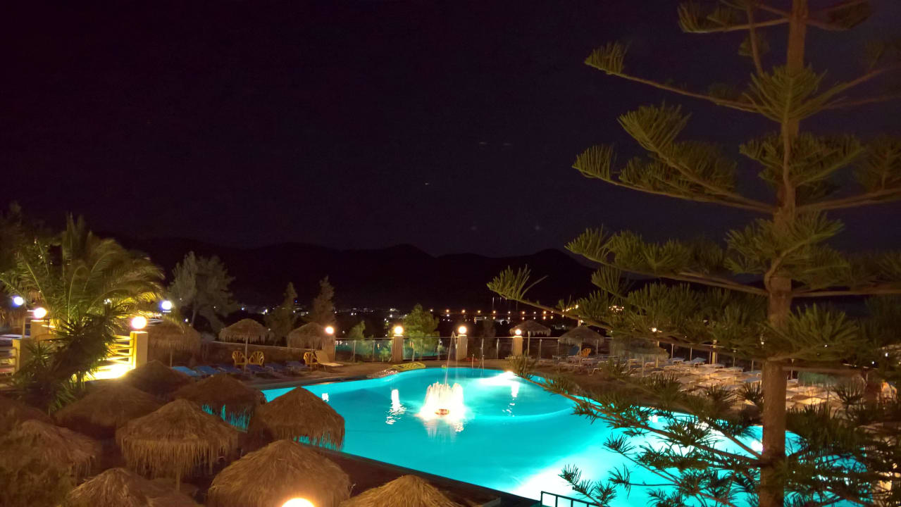Auch abends ein Augenschmaus Elounda Residence Resort & Waterpark