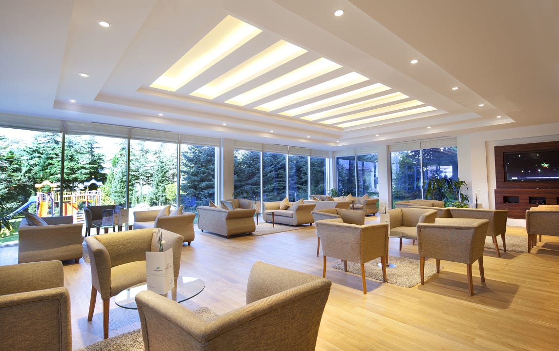 Lobby İkbal Thermal Hotel & SPA