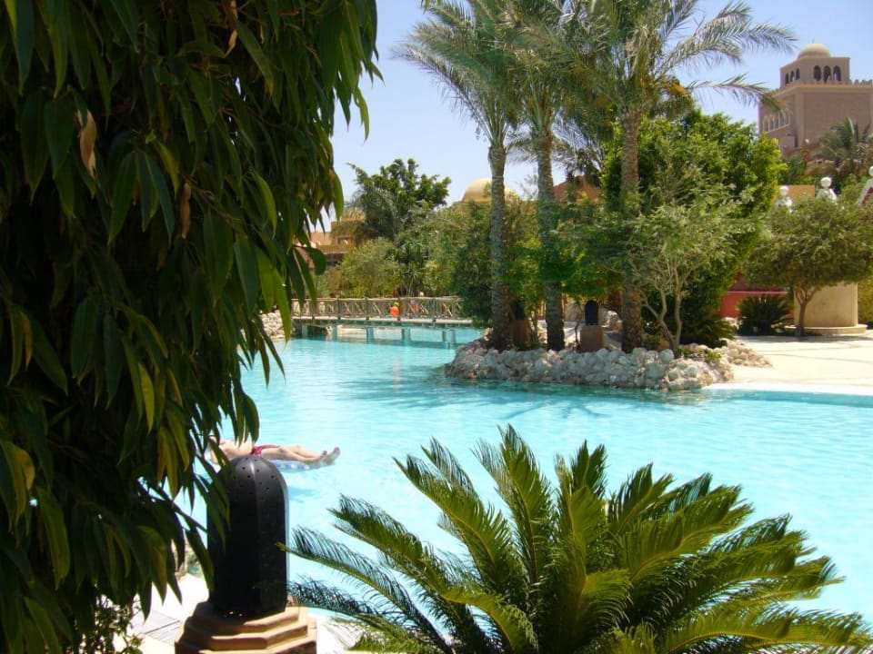 Teil des Pools Grand Makadi