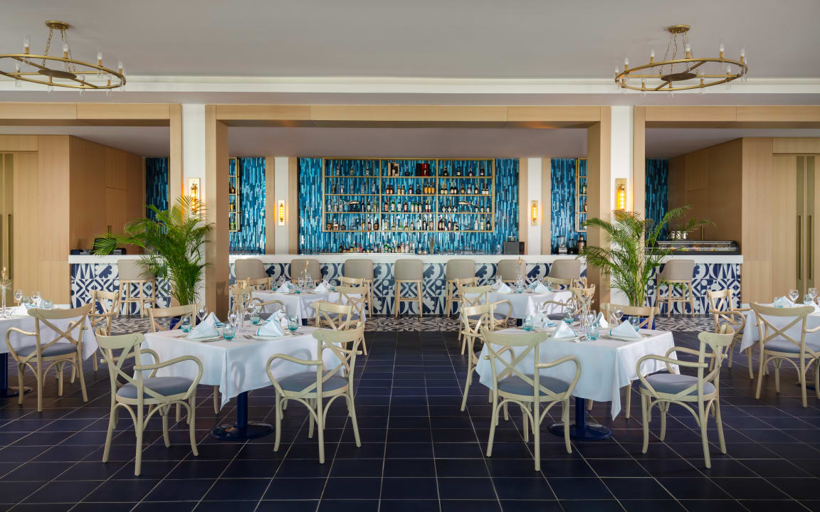 Gastro Rixos Water World Aktau - Theme Park Free Access