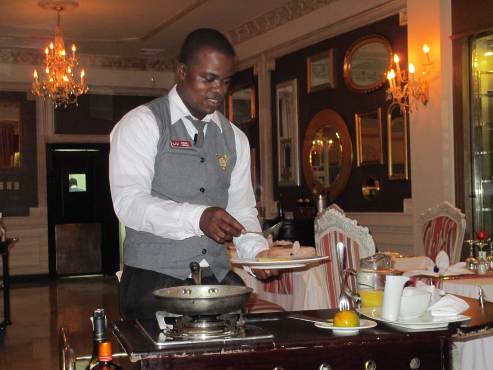 Crêpe Suzette im Le Chanterelle TRS Turquesa Hotel - Adults only