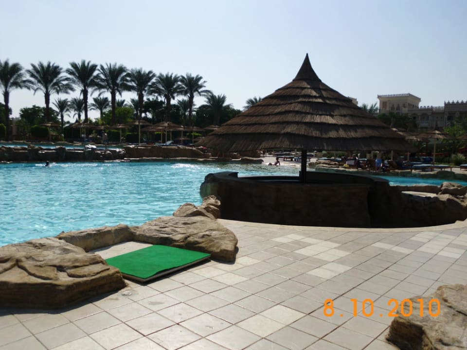 Poolanlagen an den Rutschen Beach Albatros Resort