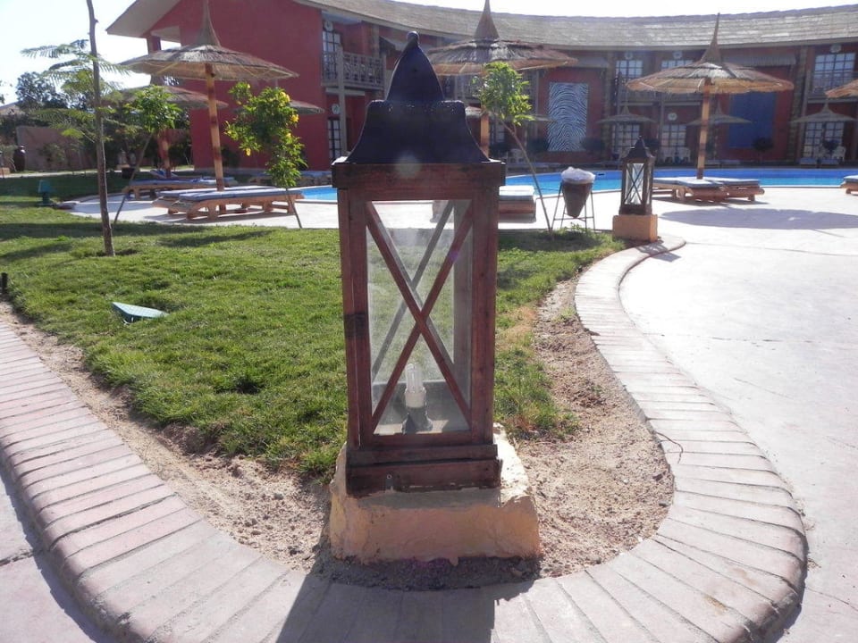 Laterne am Pool Pickalbatros Alf Leila Wa Leila Resort - Neverland Hurghada