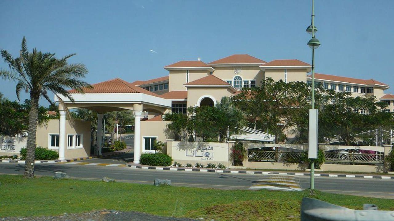 Außenansicht Fujairah Rotana Resort & Spa