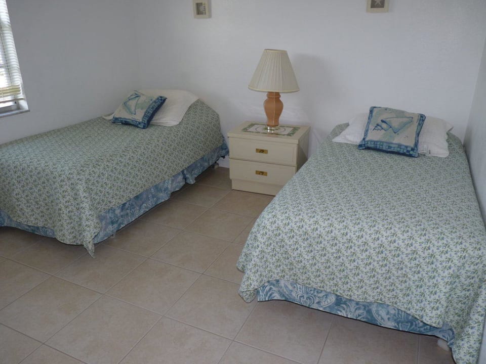 Zweites Schlafzimmer Hotel Palm Manor Anlage