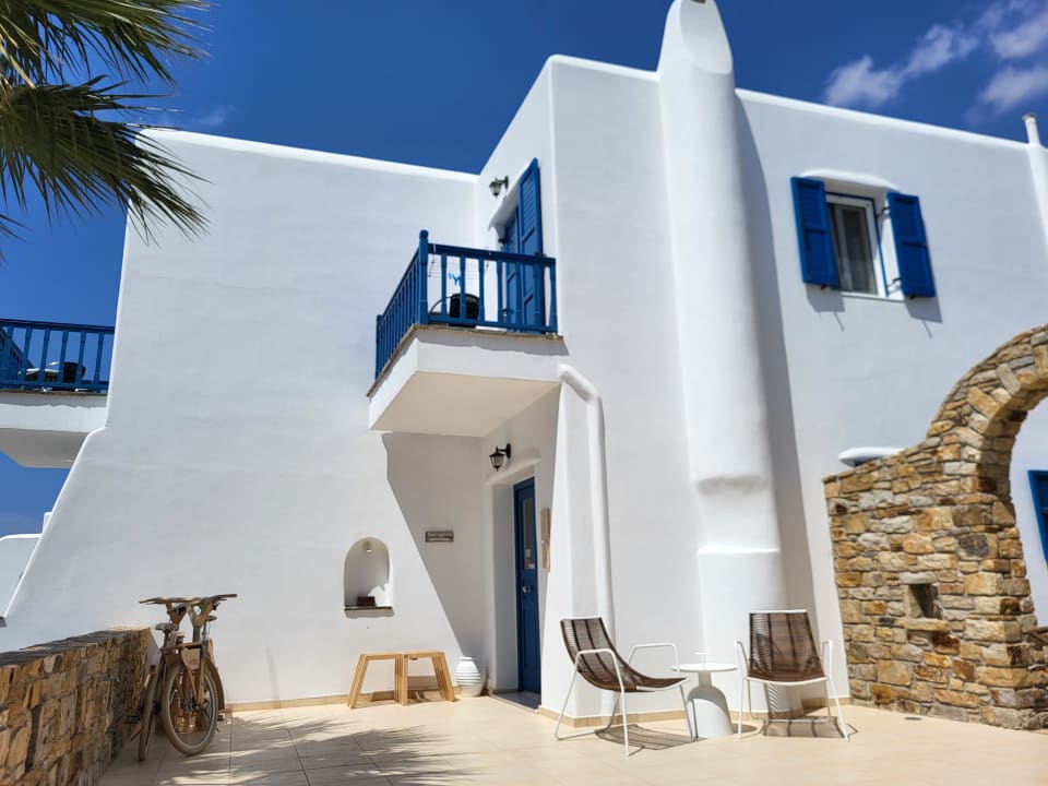 Außenansicht Apartments Dolphin Kastraki