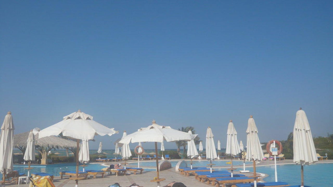 Einer der 4 Pools Mövenpick Resort & Spa El Gouna