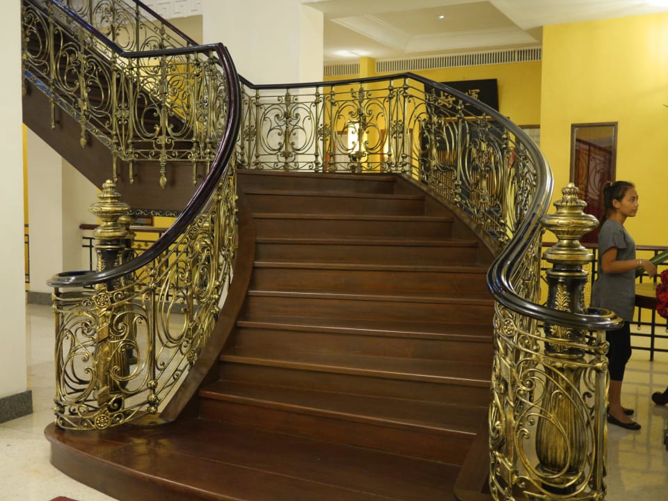 Treppe zum Cotton Hotel Shanghai Mansion