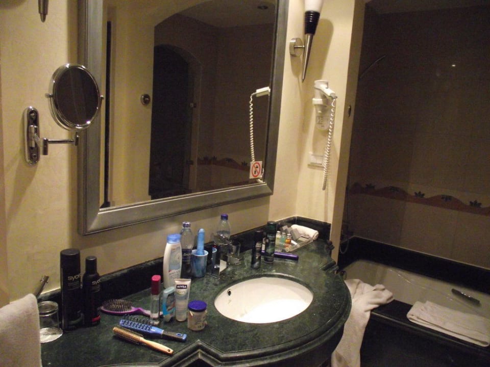 Sehr große Zimmer Premier Le Reve Hotel & Spa