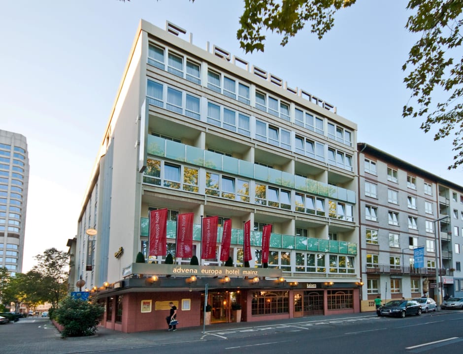 Hotel-Außenansicht 2011 Mercure Mainz City Center