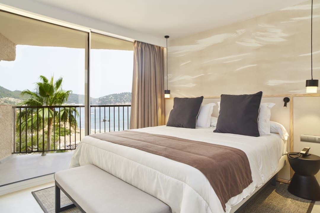 Zimmer Invisa Figueral Resort Cala Blanca