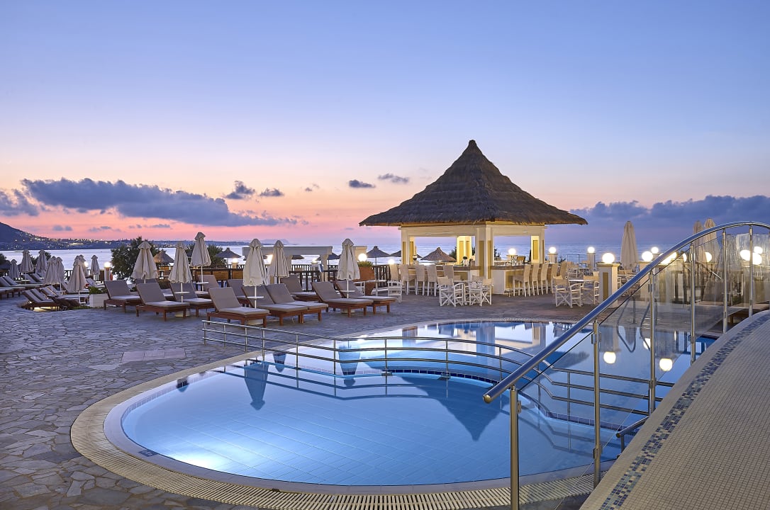 Pool Alexander Beach Hotel & Village Resort