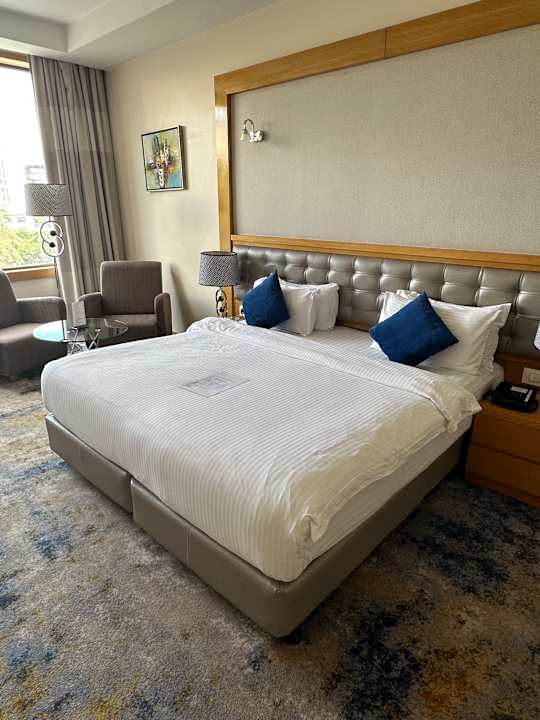 Zimmer Golden Tulip Westlands Nairobi