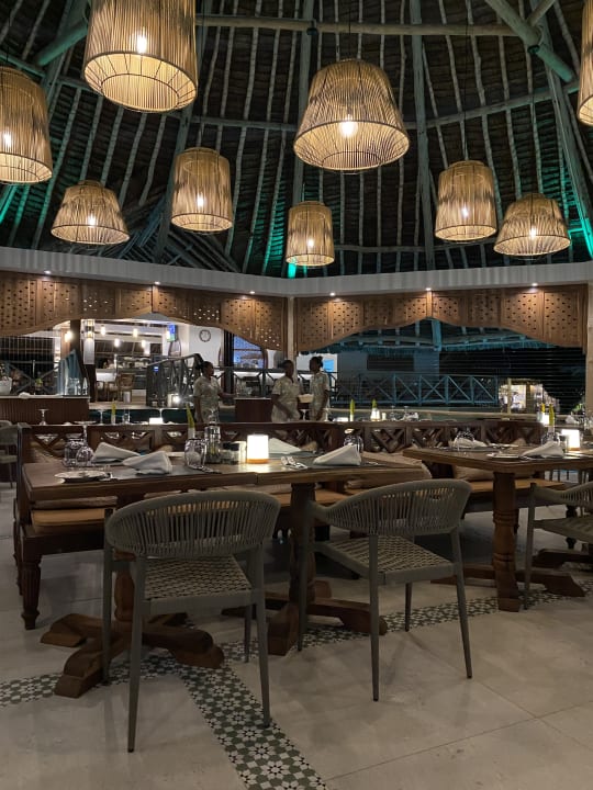 Gastro Neptune Pwani Beach Resort & Spa