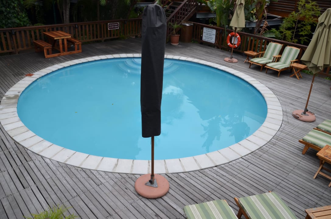 Pool The Graywood Hotel