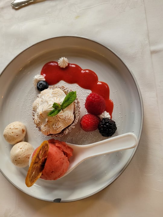 Gastro Theresa - Wellness & Genießer Hotel