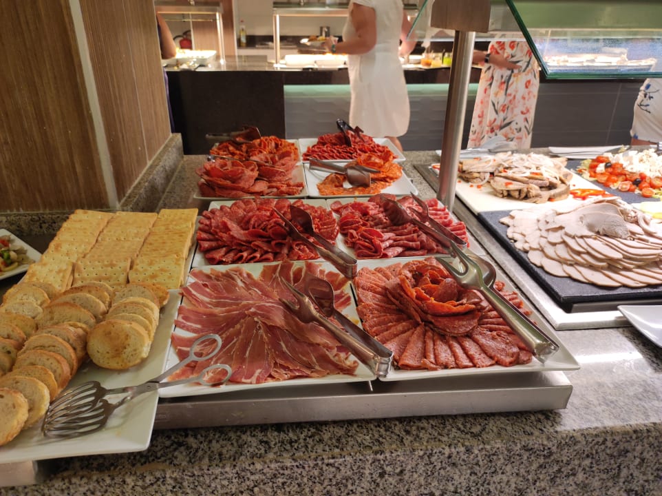 Gastro Hotel Riu Karamboa