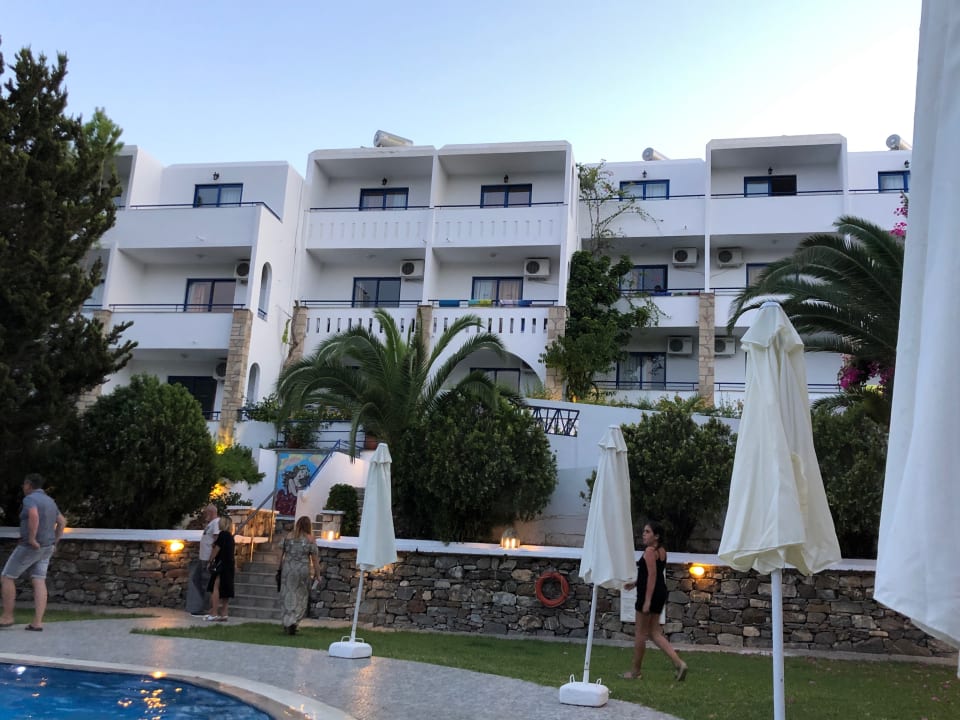 Außenansicht Ekaterini Hotel