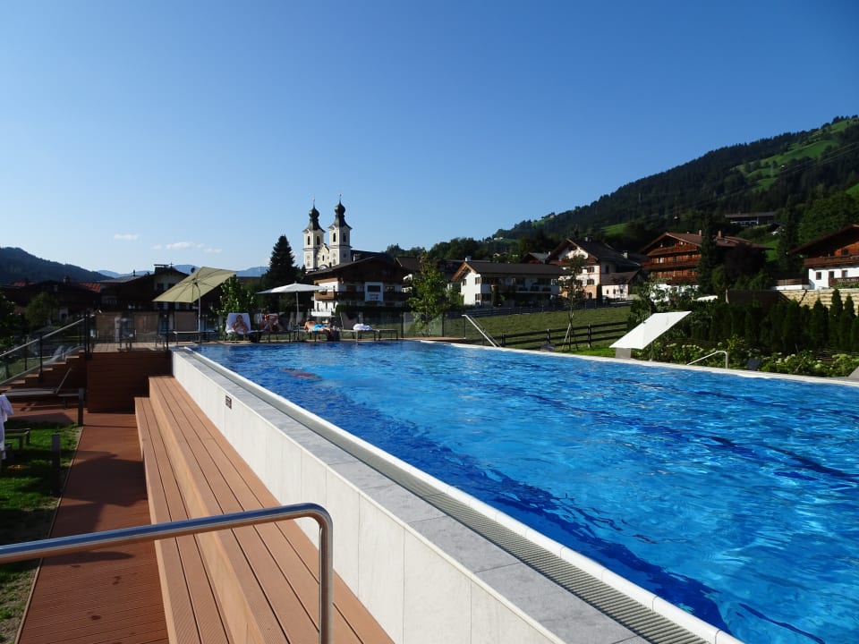 Pool Das Hohe Salve Sportresort