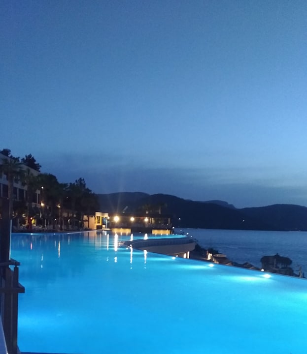 Pool Blue Dreams Resort & Spa