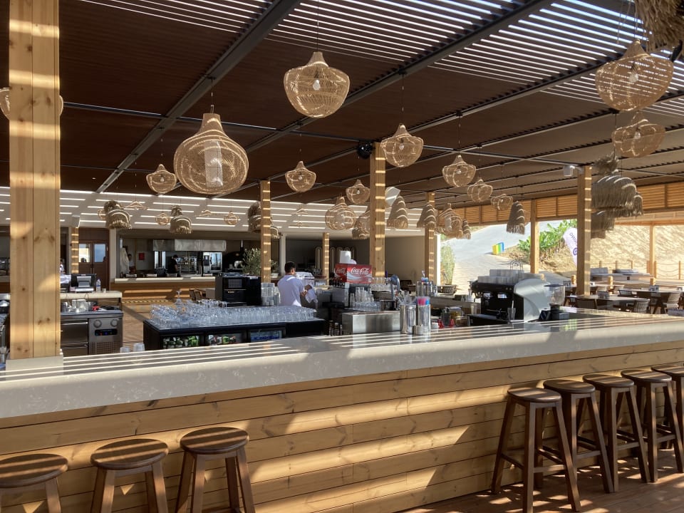 Gastro Jacaranda Luxury Resort