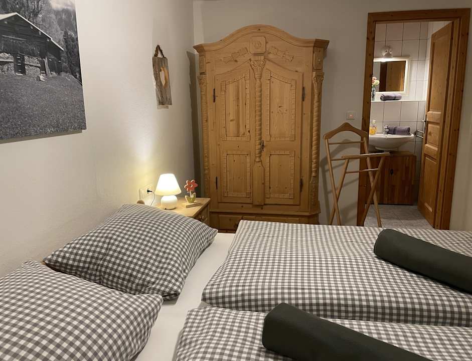 Zimmer Haus Alexandra Feríenwohnungen