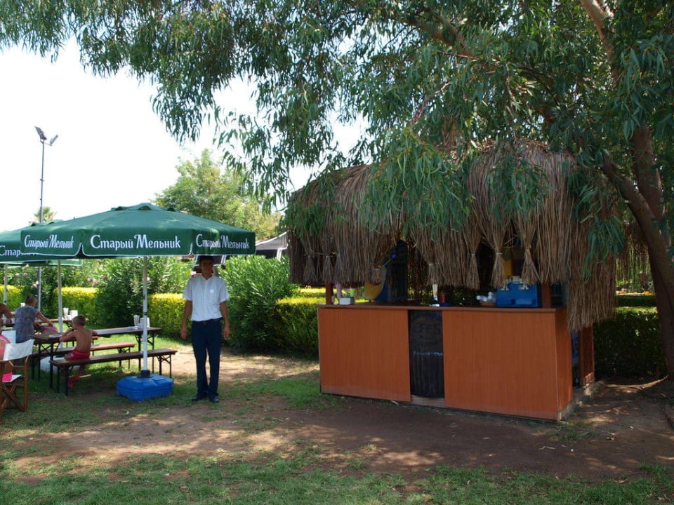 Bar beim Biergarten Asteria Family Resort Side