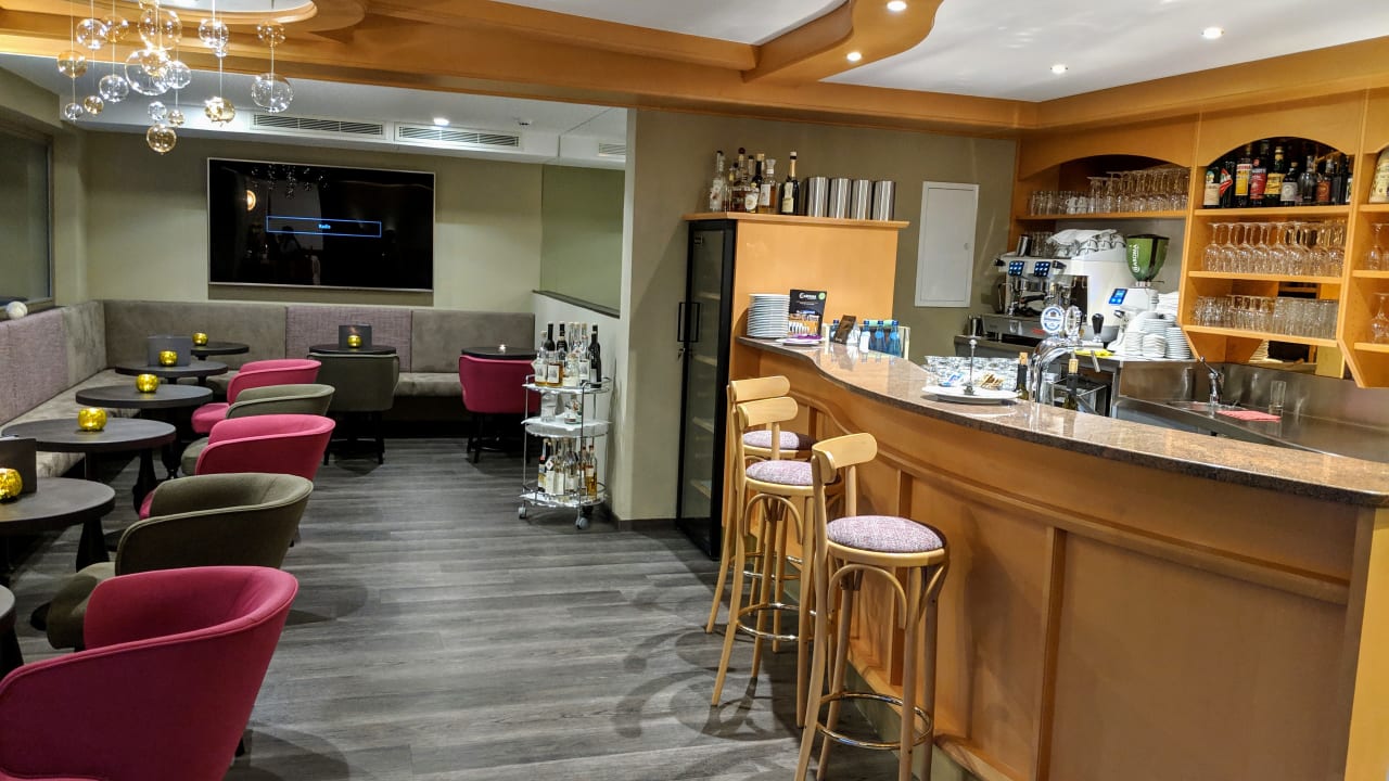 Gastro Oliven- & Genusshotel Hirzer