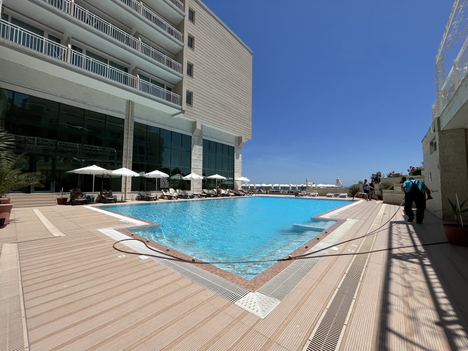 Pool Hotel Bilyana Beach