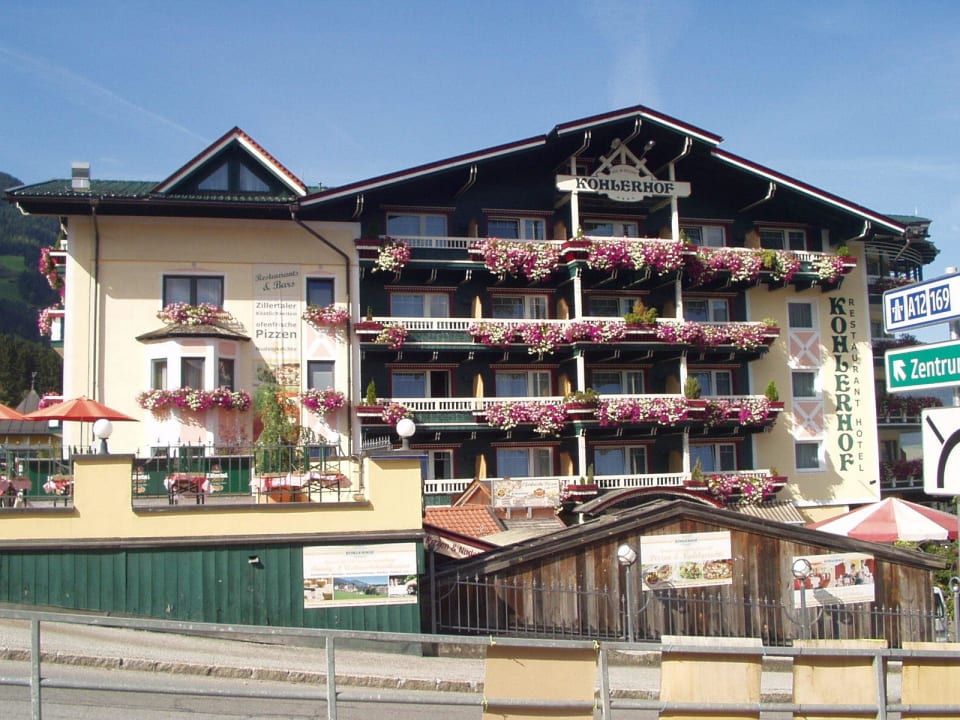 Haupteingangsbereich Hotel Kohlerhof