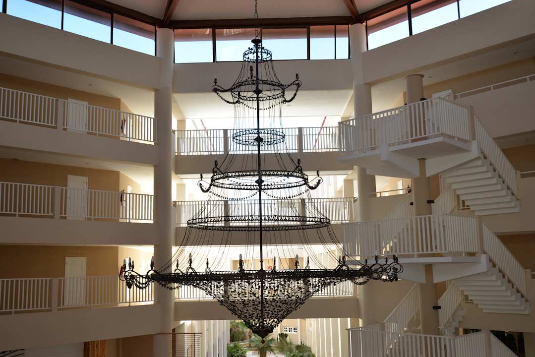 Lobby Sirenis Tropical Varadero