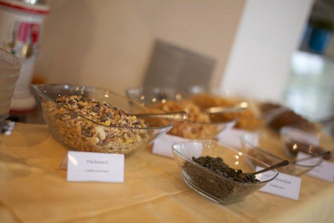 Frühstücksbuffet Safranberg Hotel
