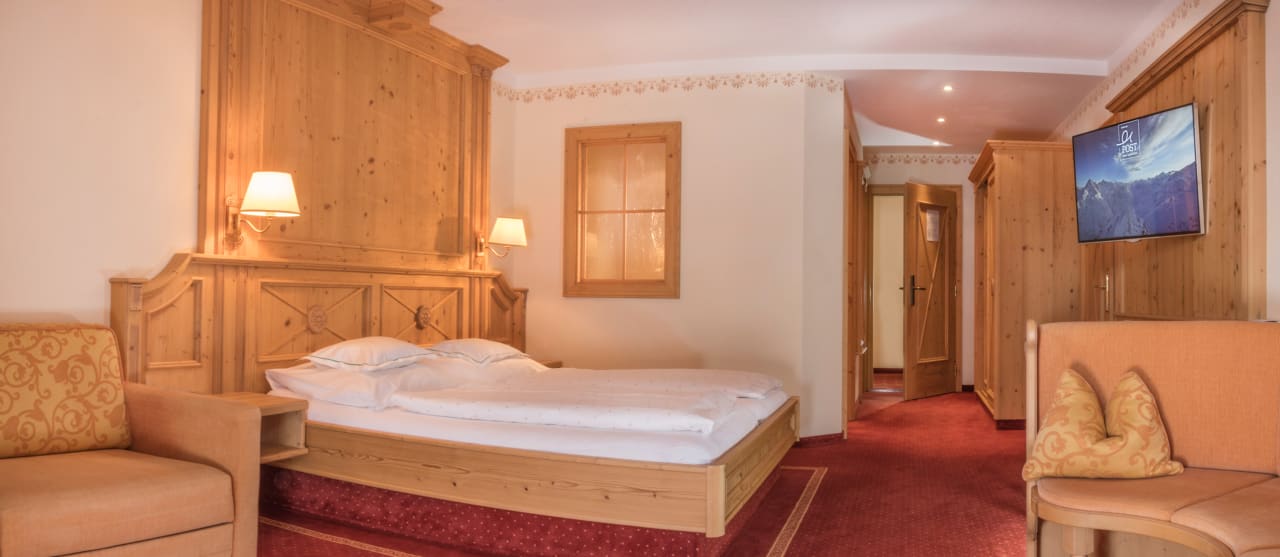 Zimmer Natur- & Alpinhotel Post