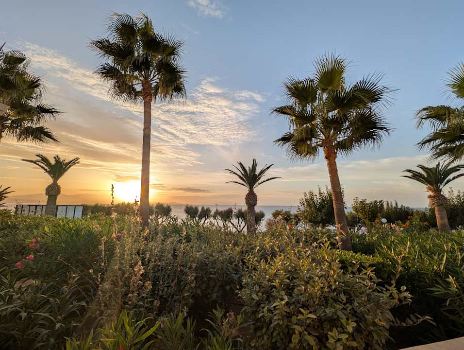 Ausblick Iberostar Waves Creta Panorama & Mare