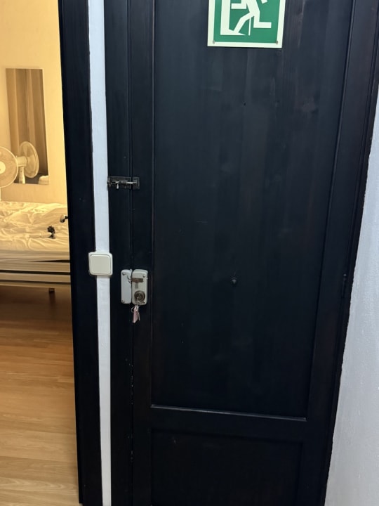 Zimmer Tropical Nights 3