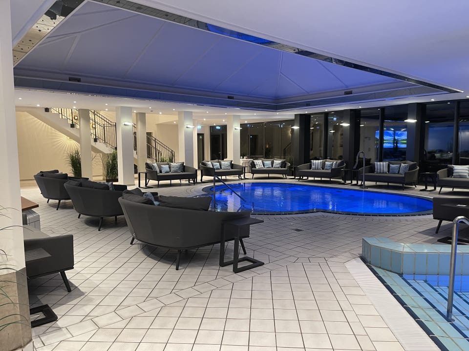 Pool Hotel Sonnenhof